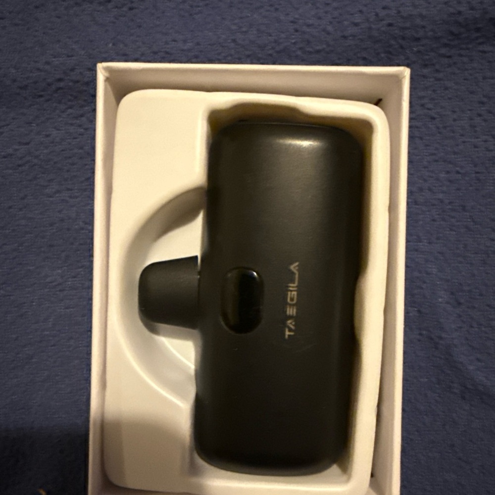 Taegla Cell Phone Charger